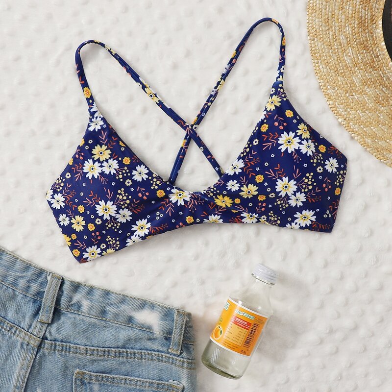 

Floral Bikini Top, Multicolor