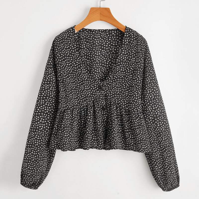 

Ditsy Flower Print Button Blouse, Black