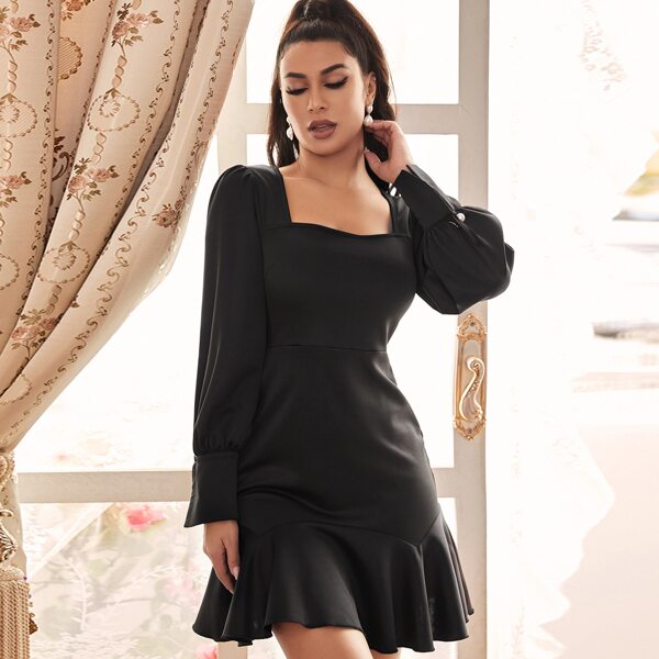 

Square Neck Flounce Hem Dress, Black