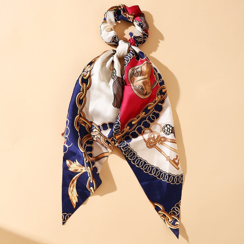 

Chain Print Scrunchie Scarf, Multicolor