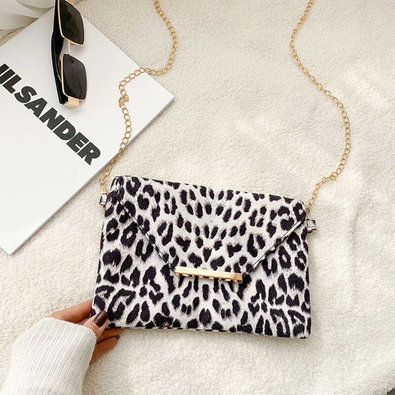 

Leopard Envelope Crossbody Bag, Multicolor