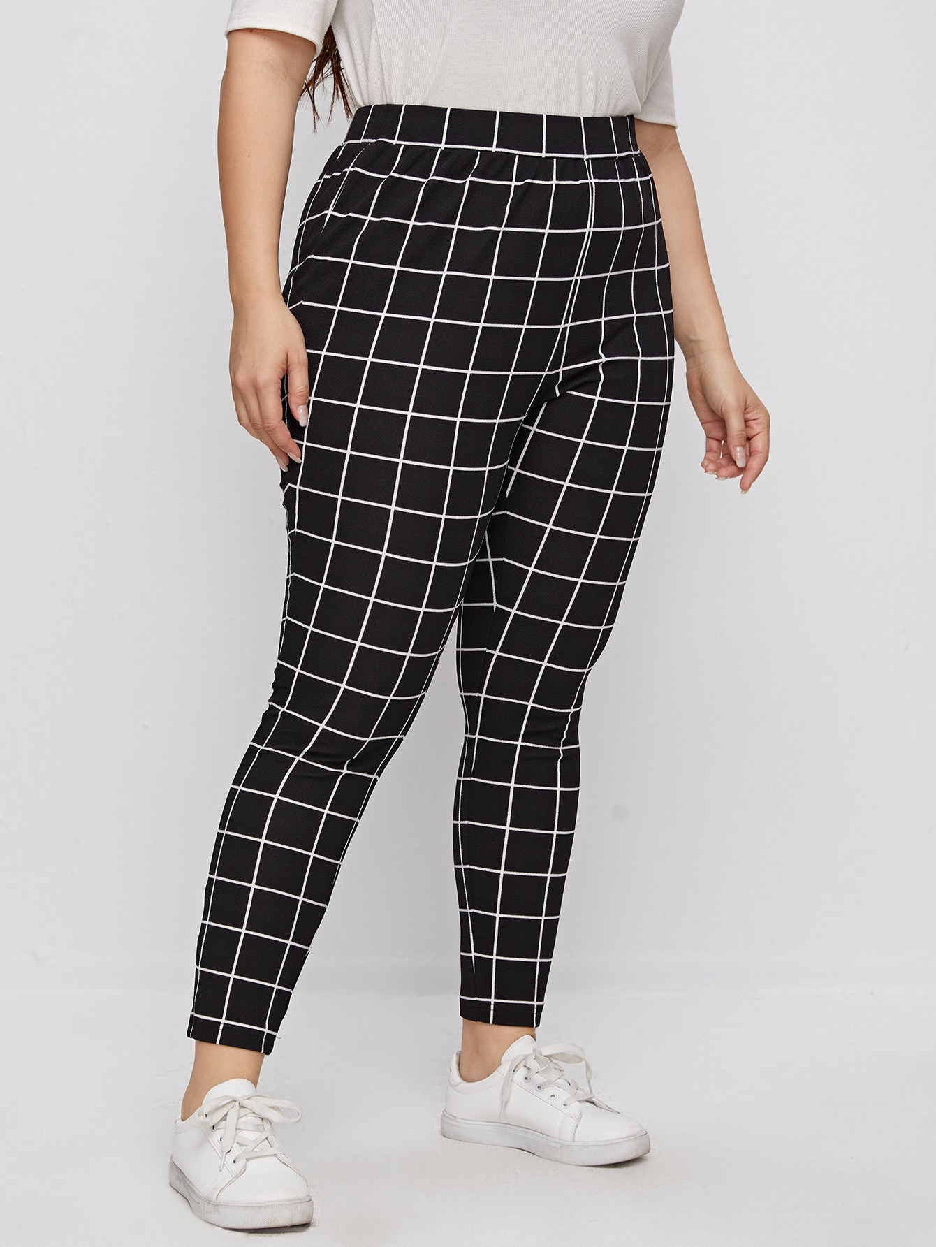 Plus Plaid High Waist Leggings thumbnail