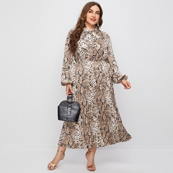 

Plus Tie Neck Snakeskin Print Pleated Hem Dress, Multicolor