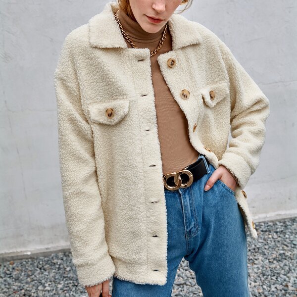 

Fake Pocket Drop Shoulder Teddy Trucker Jacket, Beige