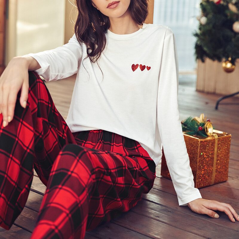 

Heart And Plaid Print Pajama Set, Red and white