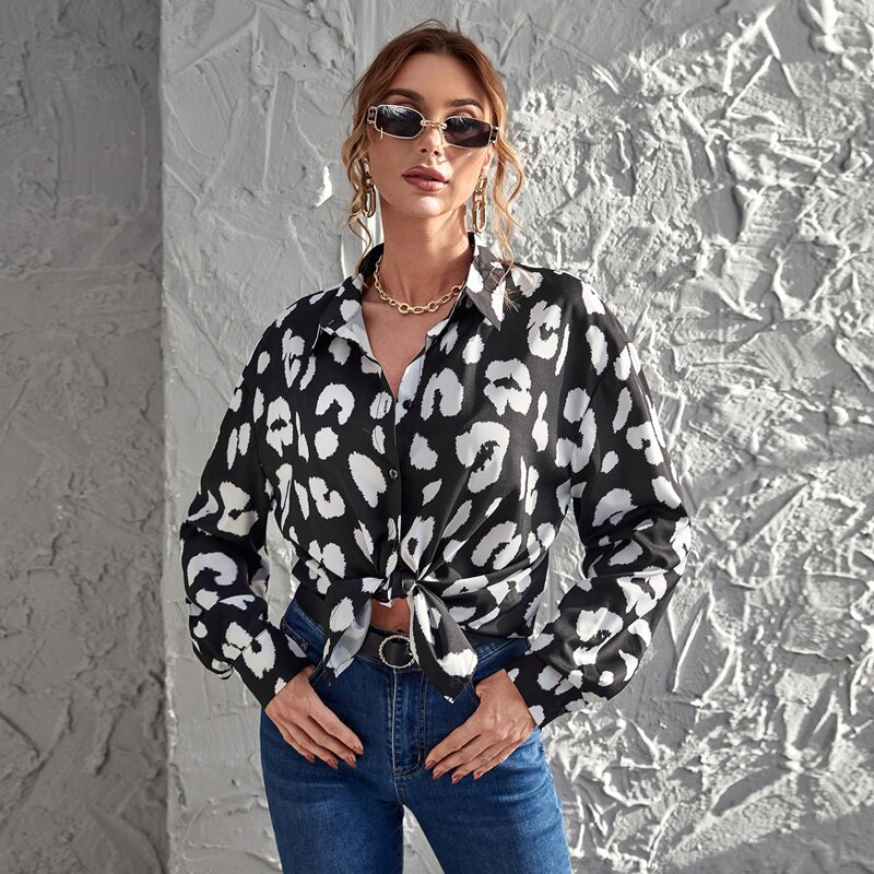 

Collared Buttoned Front Leopard Blouse, Black and white