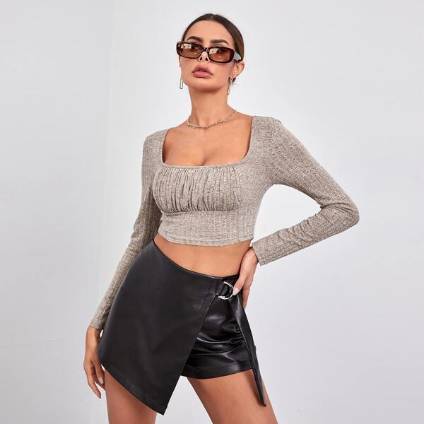 

Ruched Bust Crop Tee, Khaki