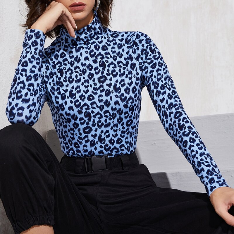 

Leopard High Neck Tee, Multicolor