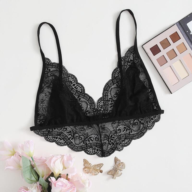 

Scallop Floral Lace Bralette, Black