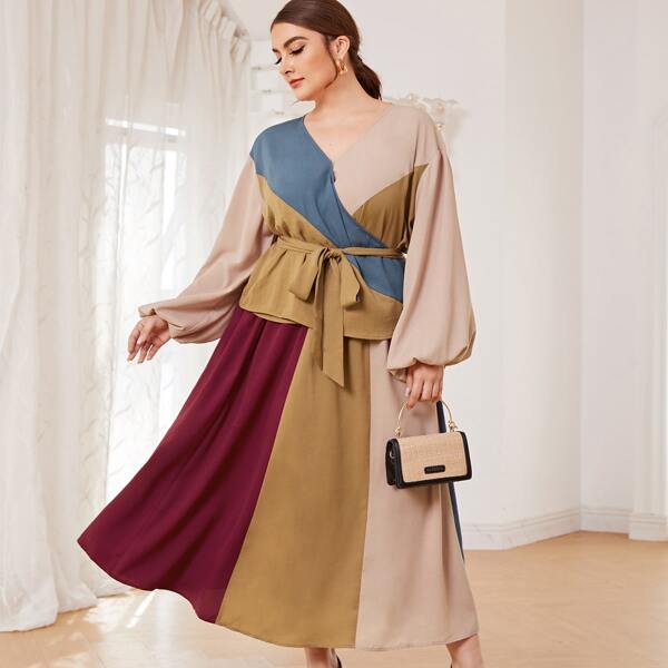 

Plus Color Block Belted Top & Skirt Set, Multicolor