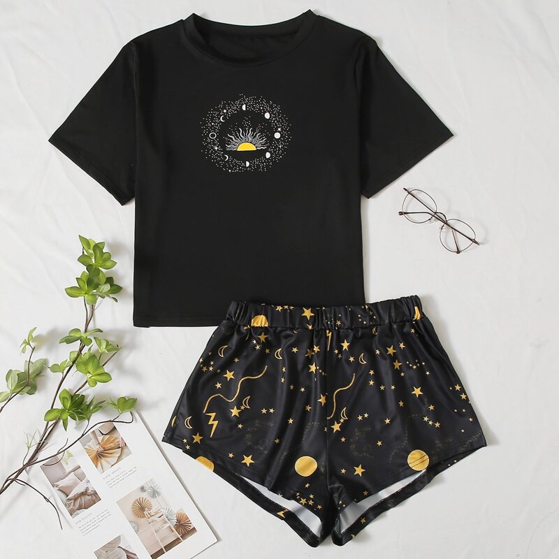 

Galaxy Print Tee With Shorts Pajama Set, Black