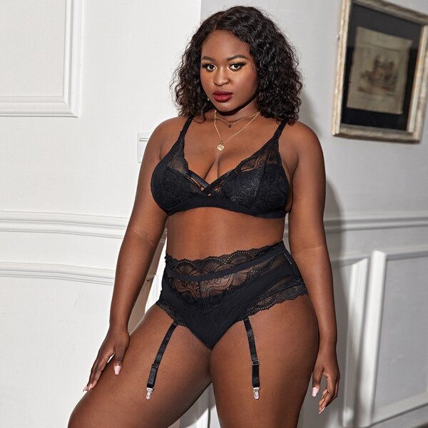 

Plus Floral Lace Mesh Garter Lingerie Set, Black