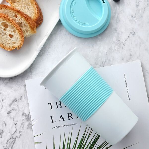 

1pc Color Block Plastic Mug With Lid, Blue