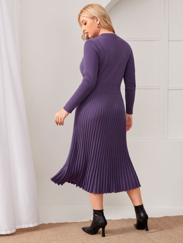 Plus Solid Pleated Sweater Dress