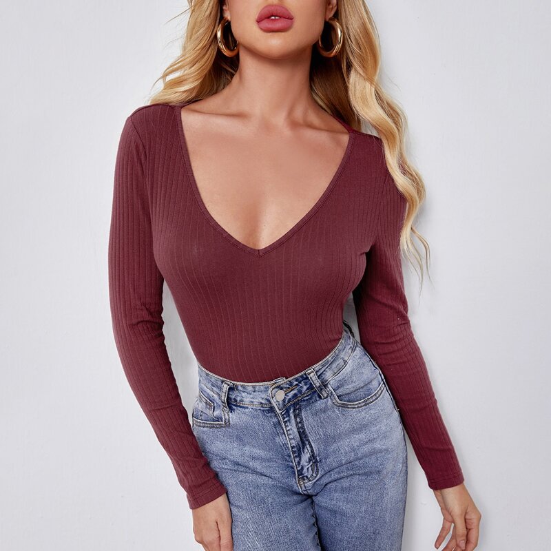 

Solid Rib-knit Slim Tee, Maroon