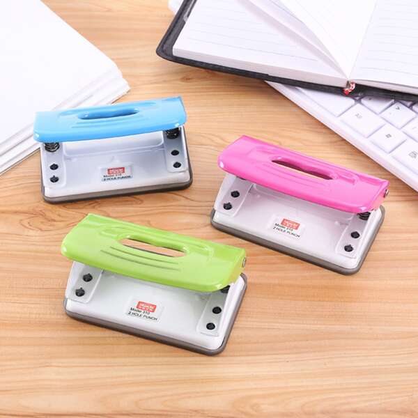 

1pc Random Paper Hole Puncher, Multicolor