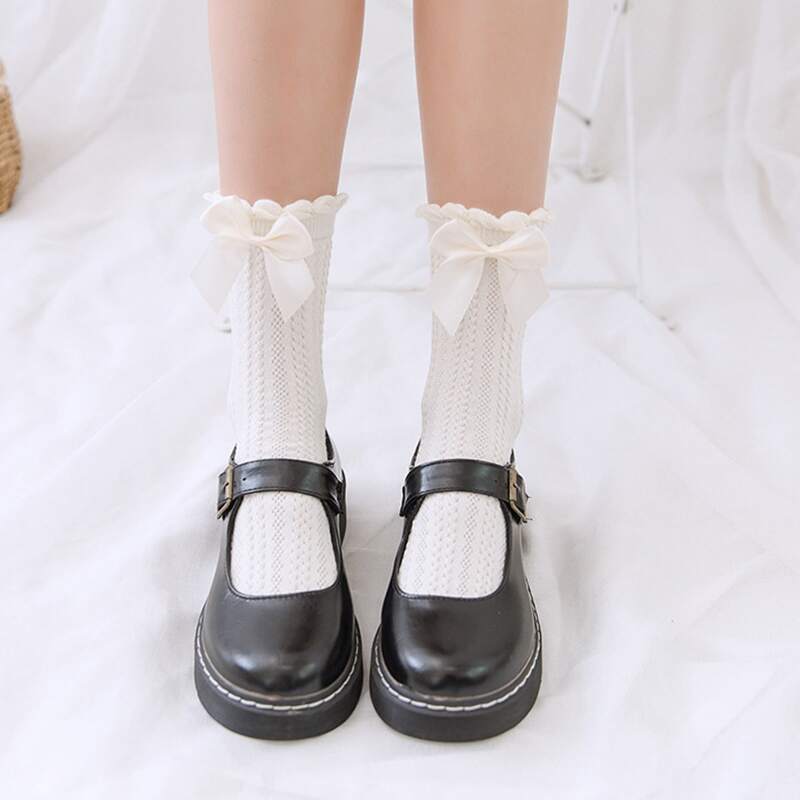 

1pair Bow Decor Crew Socks, White