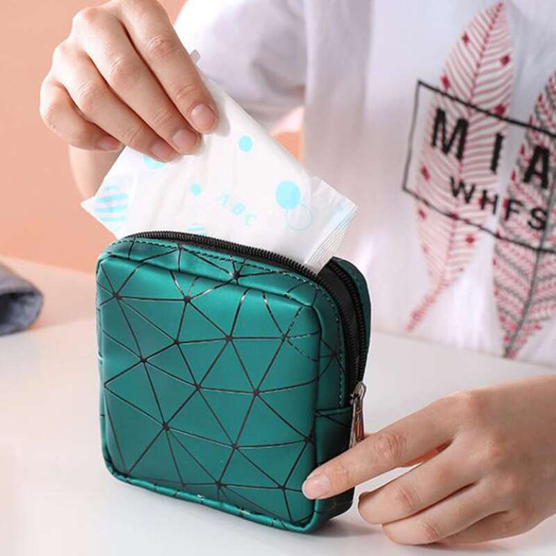 

1pc Geometric Pattern Sanitary Napkin Storage Bag, Green