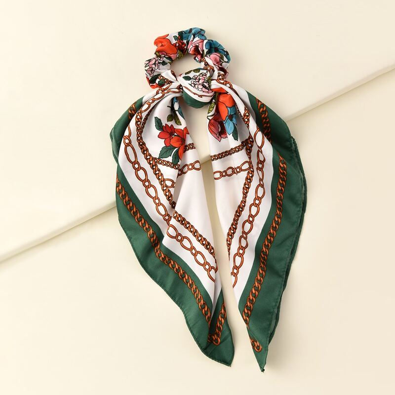 

Chain Print Scrunchie Scarf, Multicolor