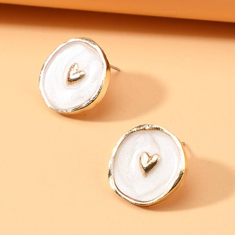 

Heart Round Stud Earrings, Gold
