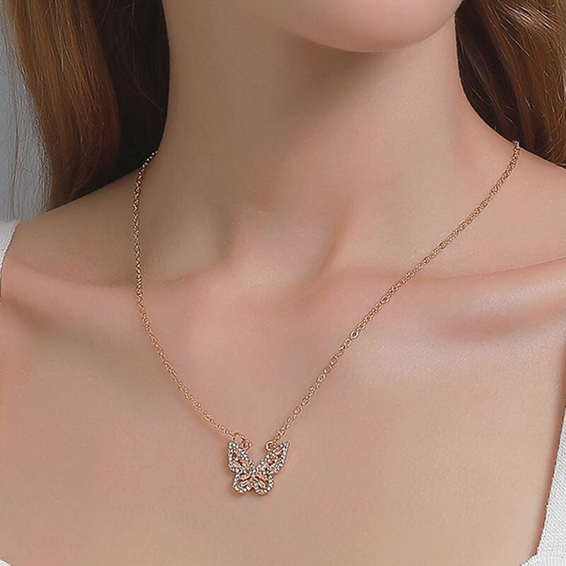 

Rhinestone Butterfly Pendant Necklace, Rose gold