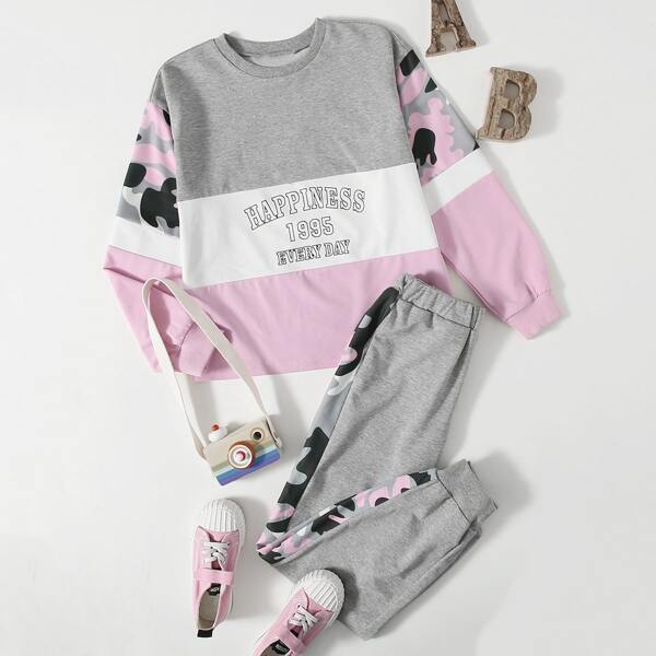 

Girls Camo Panel Colorblock Pullover and Sweatpants Set, Multicolor