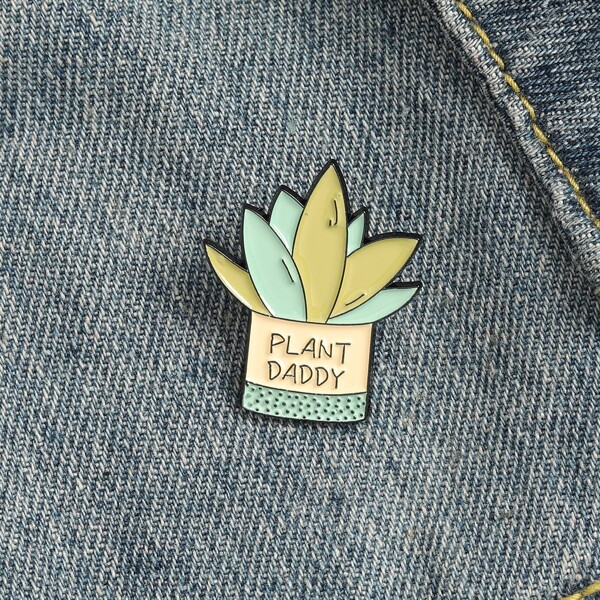 

Plant Design Brooch, Multicolor