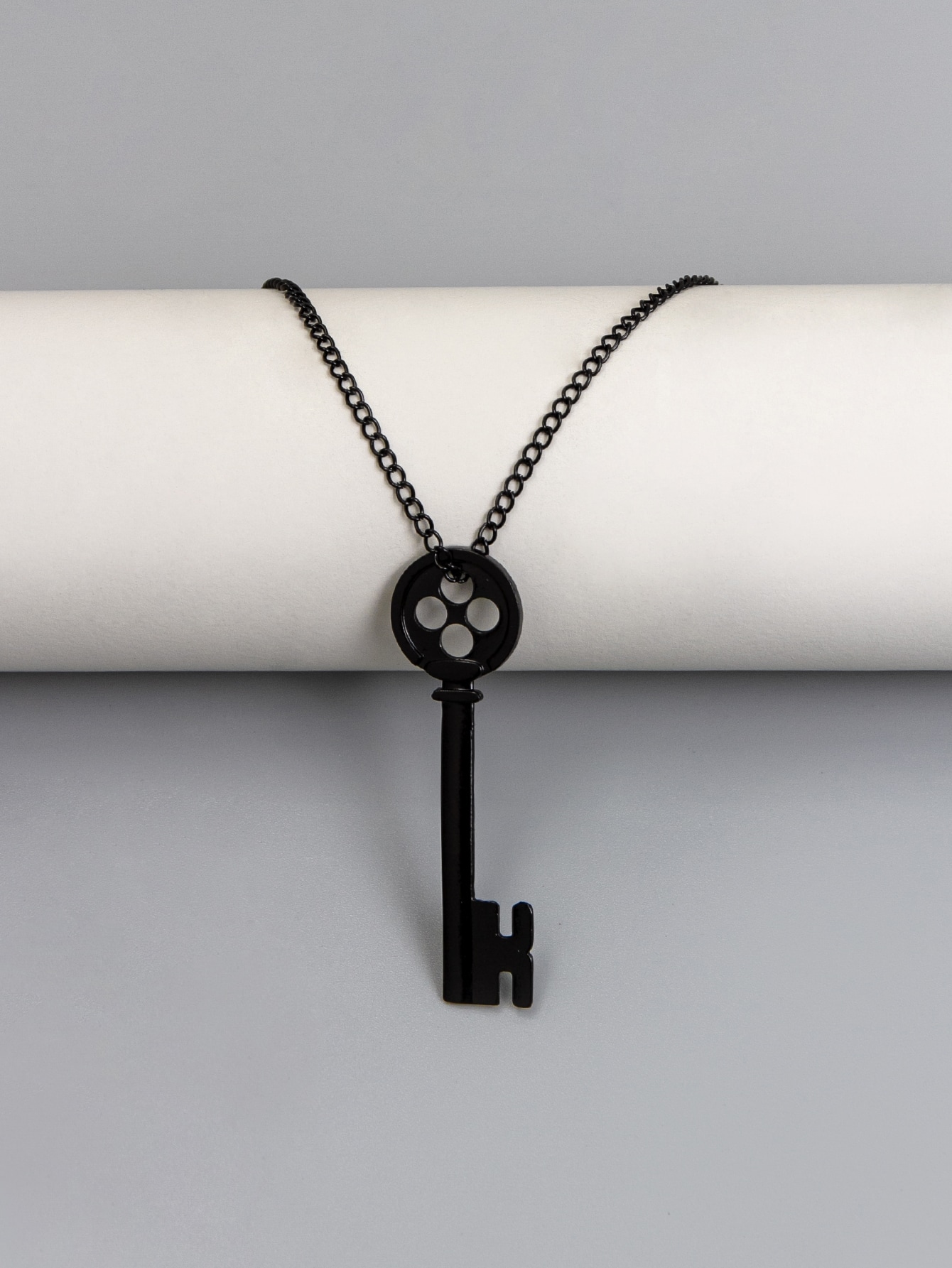 Collana con Anello Chiave e cristalli - Gioielli - Orecchini - di I Collana con Anello Chiave e cristalli - Gioielli - Orecchini - di I