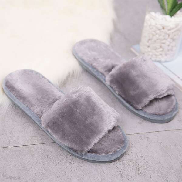

Minimalist Wide Fit Fluffy Slippers, Grey