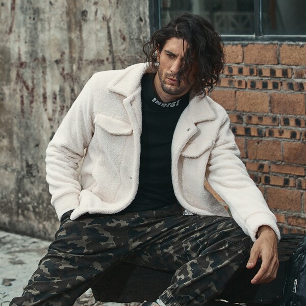 

Men Flap Detail Teddy Jacket, Beige