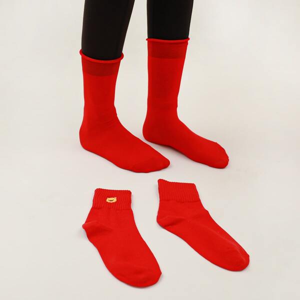 

2pairs Cartoon Embroidery Socks, Red