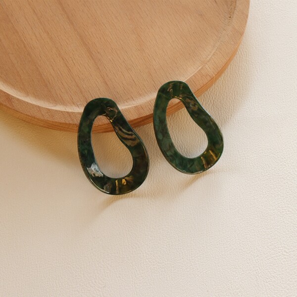 

Acrylic Geo Design Stud Earrings, Dark green