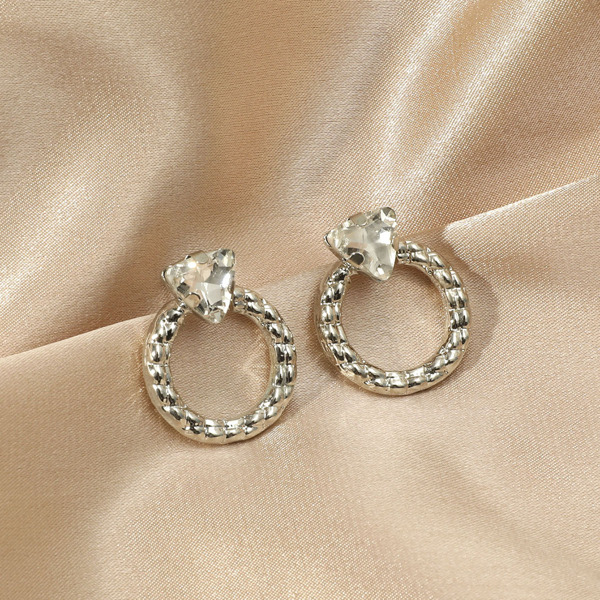 

Round Design Stud Earrings, Silver
