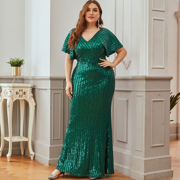 

Plus Batwing Sleeve Sequin Prom Dress, Green
