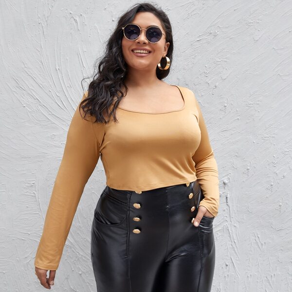 

Plus Scoop Neck Solid Crop Tee, Apricot