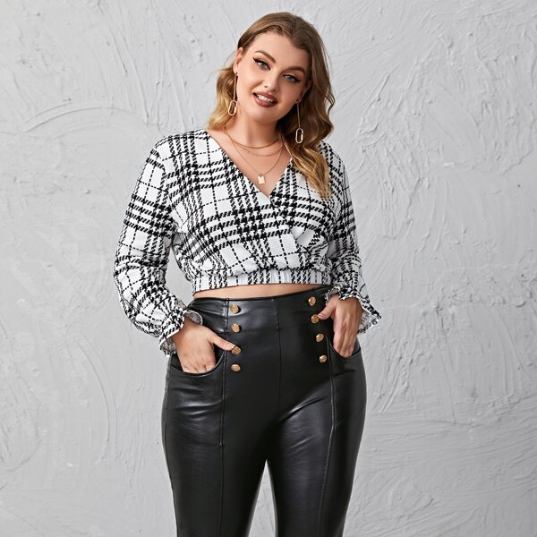 

Plus Plaid Flounce Sleeve Crop Blouse, Black and white