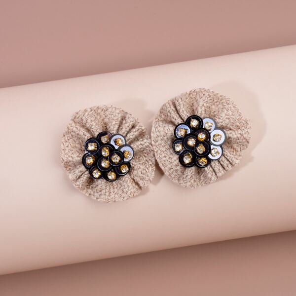 

Rhinestone Stud Earrings, Beige