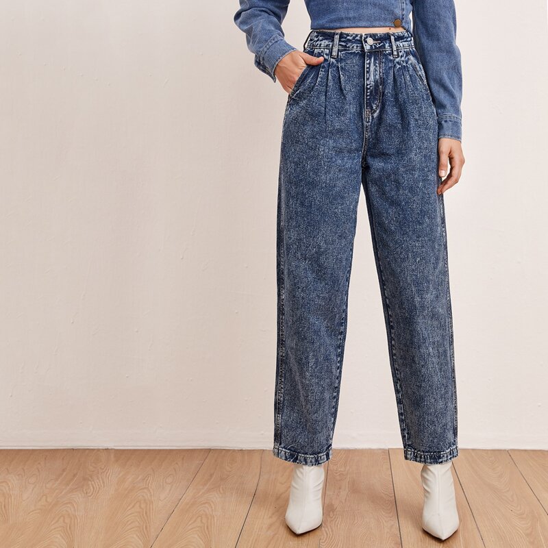 

High Waist Mom Jeans, Dark wash