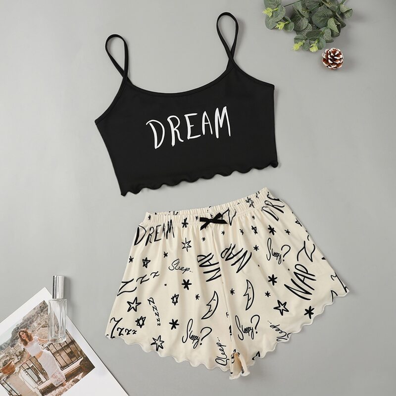 

Cartoon And Letter Graphic Scallop Trim PJ Set, Black and white