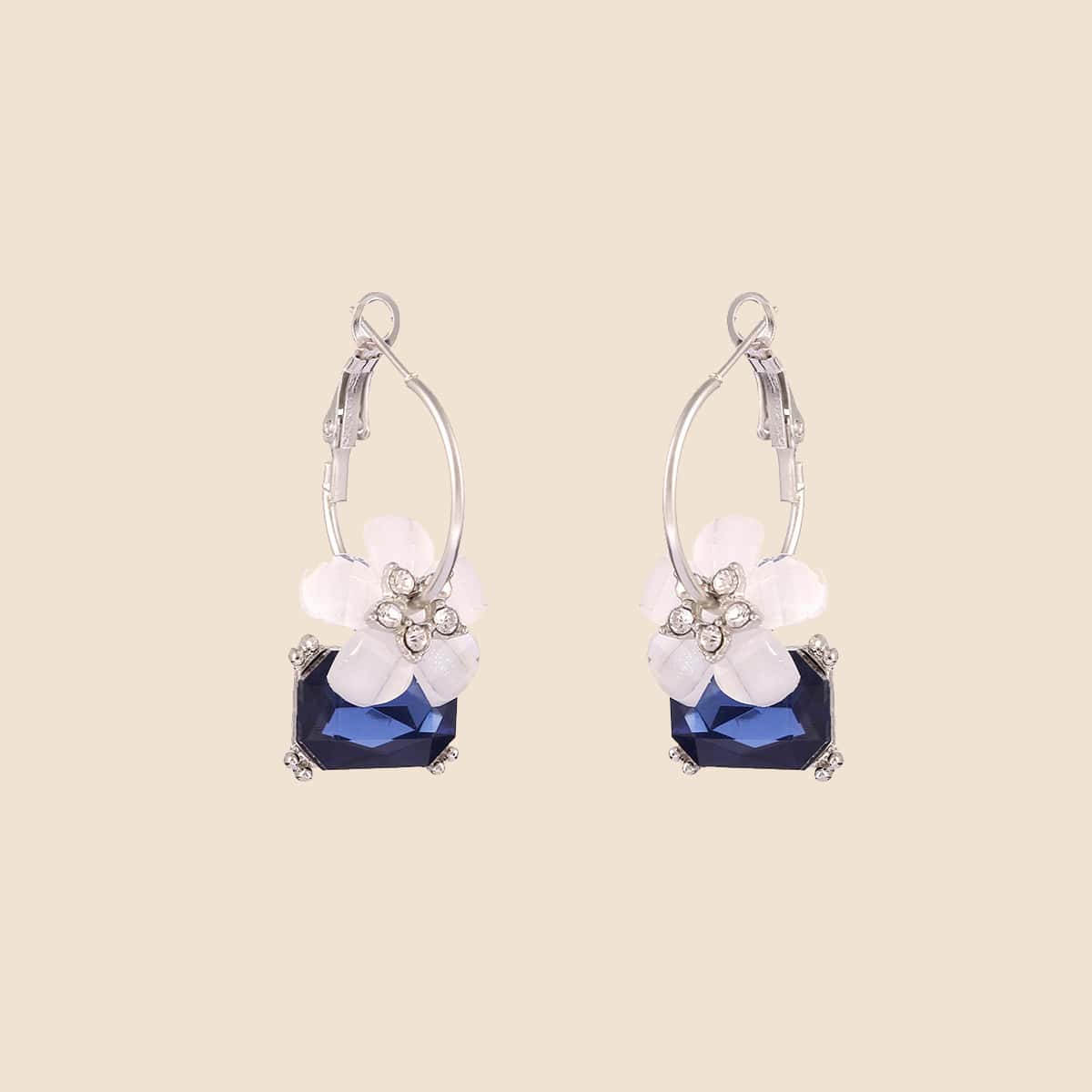 

Rhinestone & Flower Decor Hoop Earrings, Navy blue