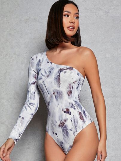 بدسويت بكتف واحد بطباعة شامل