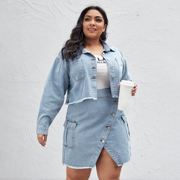 

Plus Light Wash Drop Shoulder Denim Jacket & Skirt Set