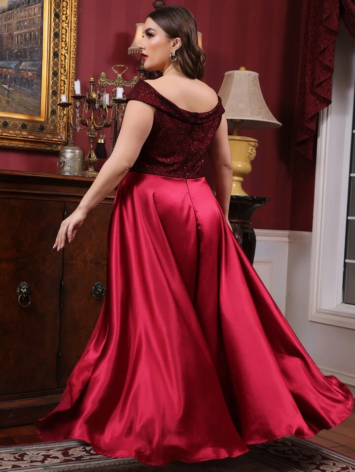 Our Plus Bardot Foldover Contrast Sequins Prom Dress is such a