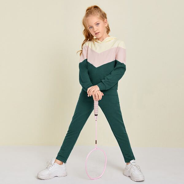 

Girls Chevron Colorblock Hoodie & Sweatpants Set, Dark green
