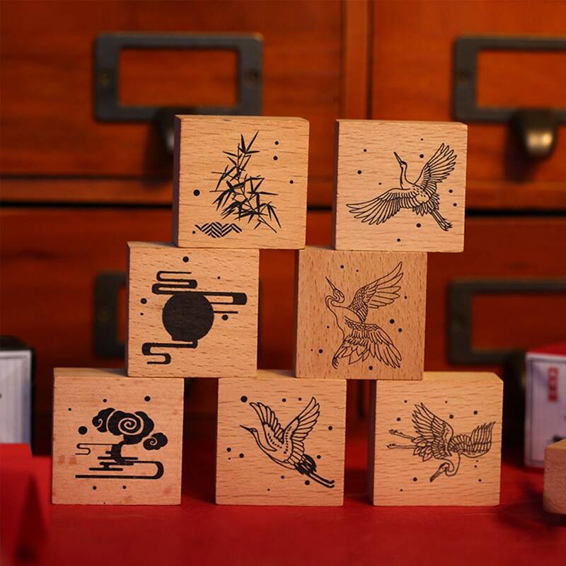 

1pc Crane Print Random Wooden Stamp, Khaki