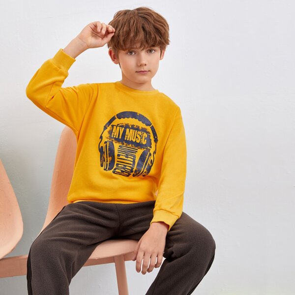 

Boys Letter Graphic Pullover, Bright mustard yellow