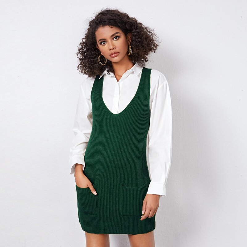 

Patch Pocket Solid Sweater Dress, Dark green