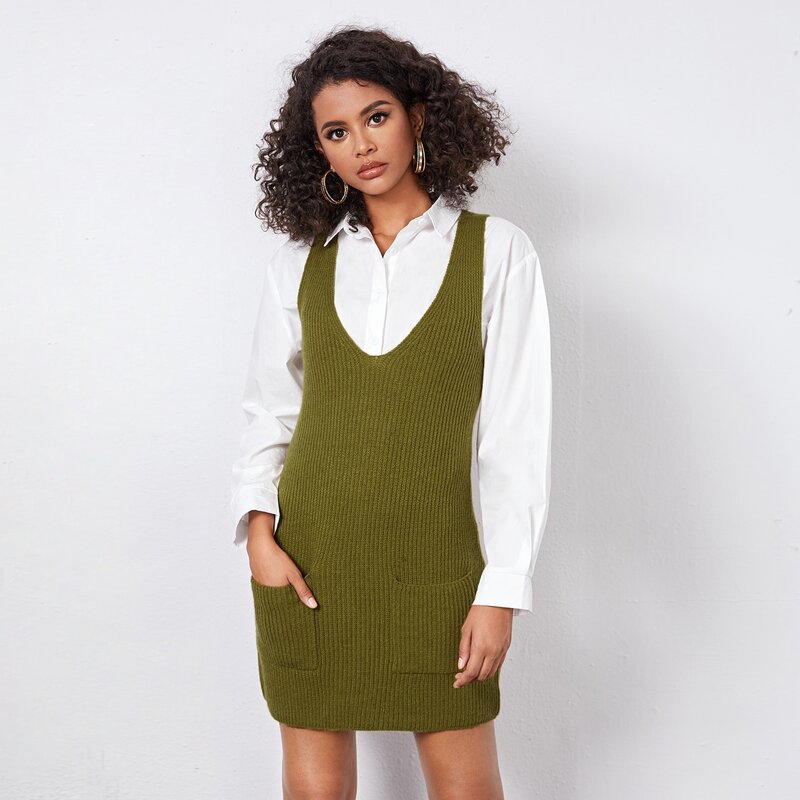

Patch Pocket Solid Sweater Dress, Olive green
