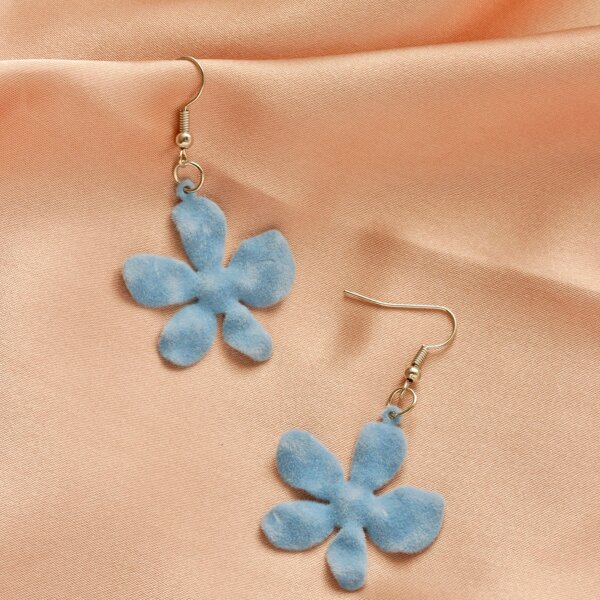 

Flower Drop Earrings, Blue