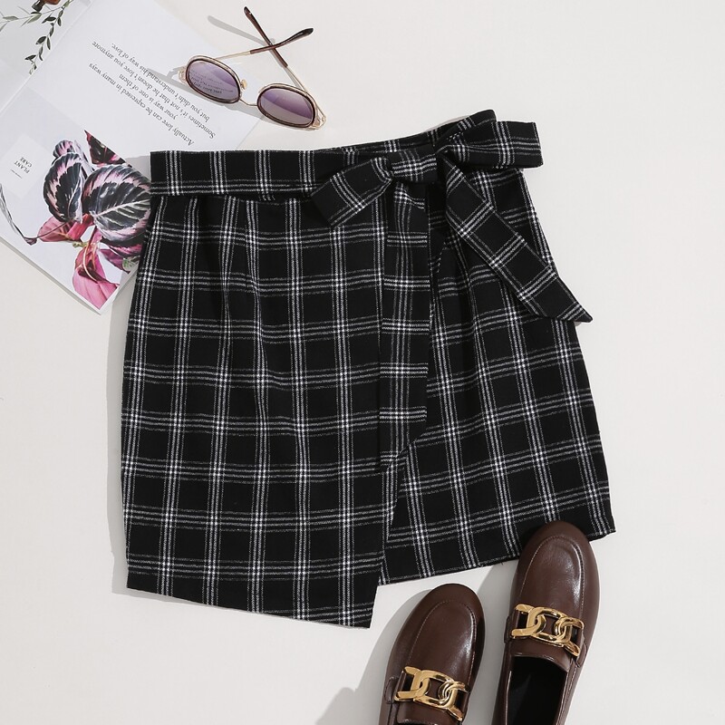 

Tie Front Plaid Wrap Skirt, Black